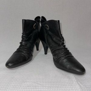 Steve Madden Black Leather Heel Ankle Boots Size 10